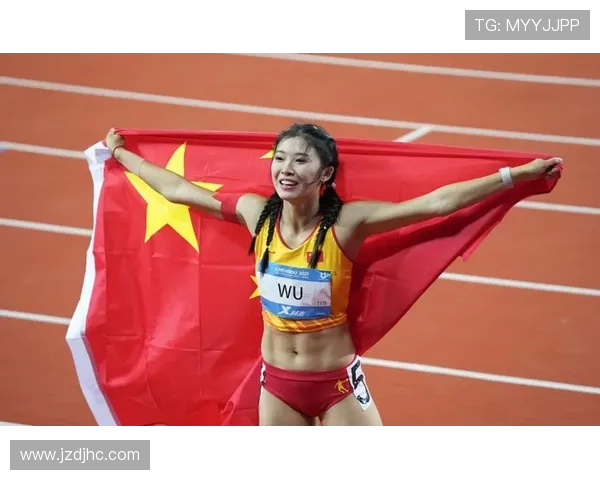 吴艳妮：赛场闪电与直球少女的双面传奇